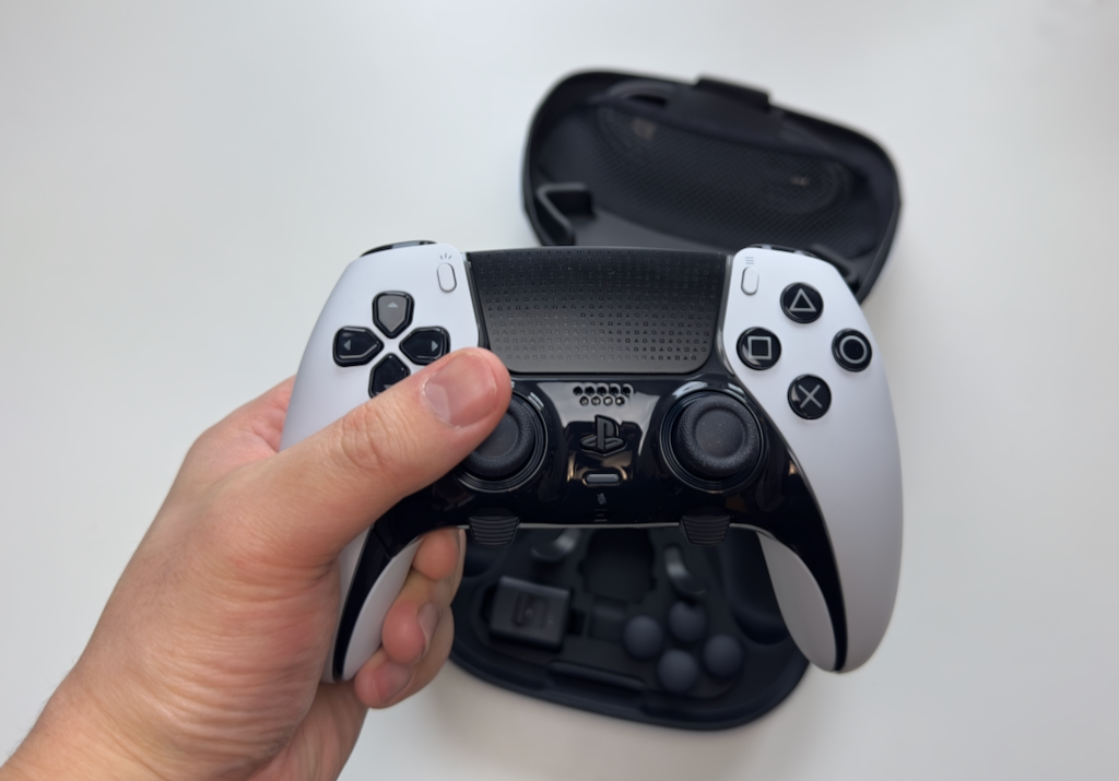 Testamos: DualSense Edge é versão premium do controle do PS5