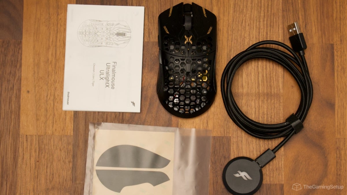 Finalmouse UltralightX - What's in the box
