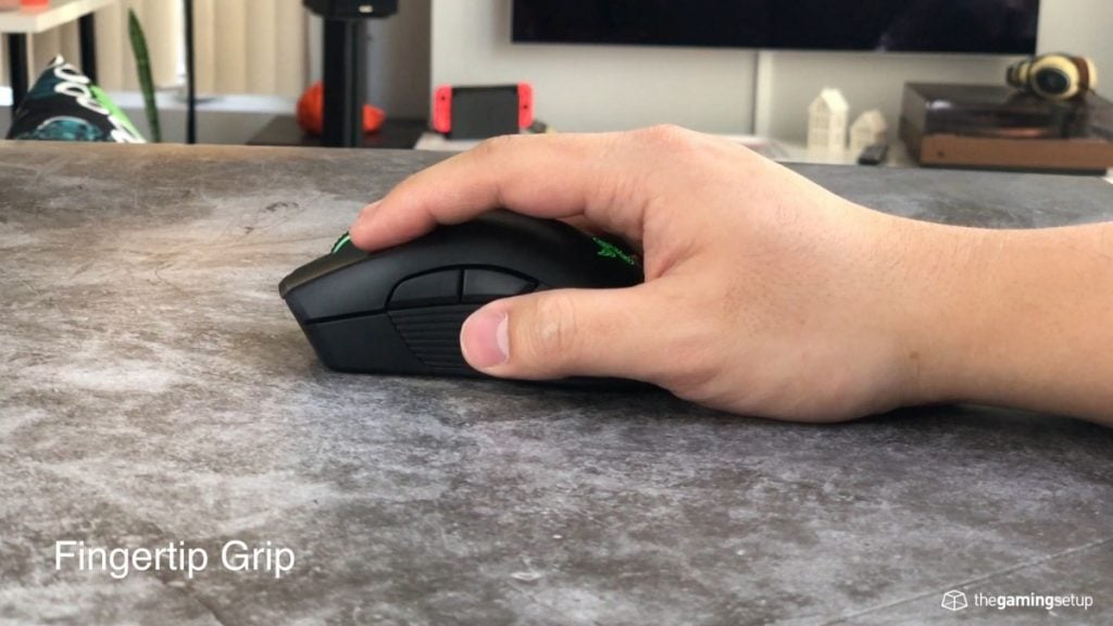 small claw grip mouse