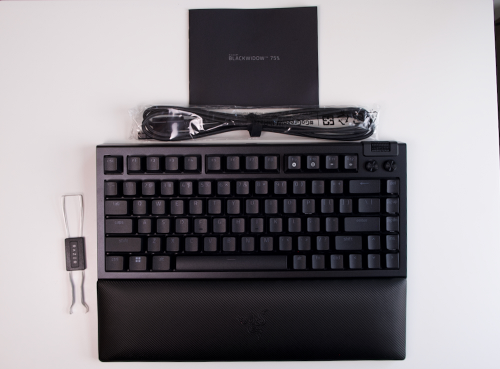 Test] RAZER BlackWidow V4 75% : Un Clavier Compact Et Silencieux - Pause  Hardware