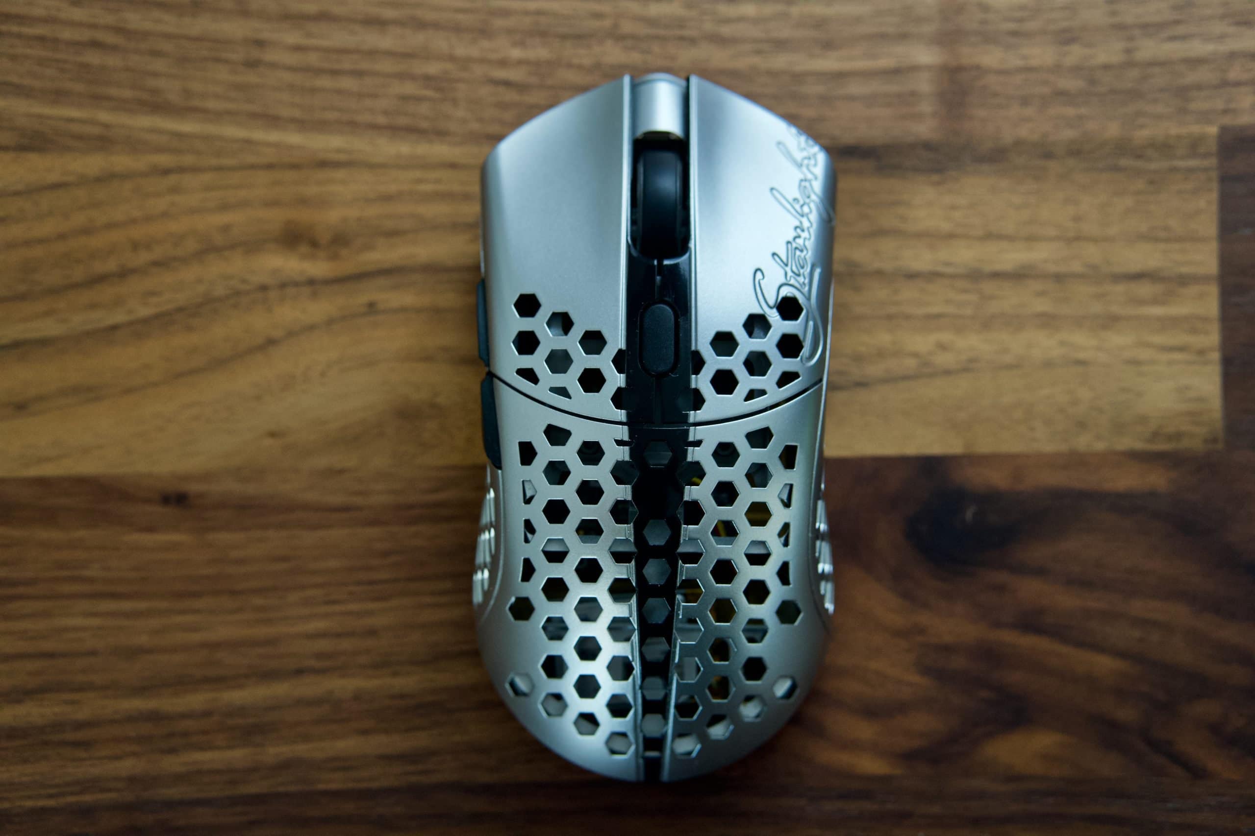 日本未発売】 Finalmouse StarLight 12 Tenz M size ほぼ新品 PC周辺