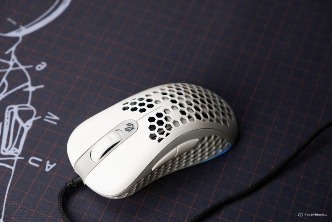 G Wolves Skoll Review - Lightweight Ergo With A Proven Shape