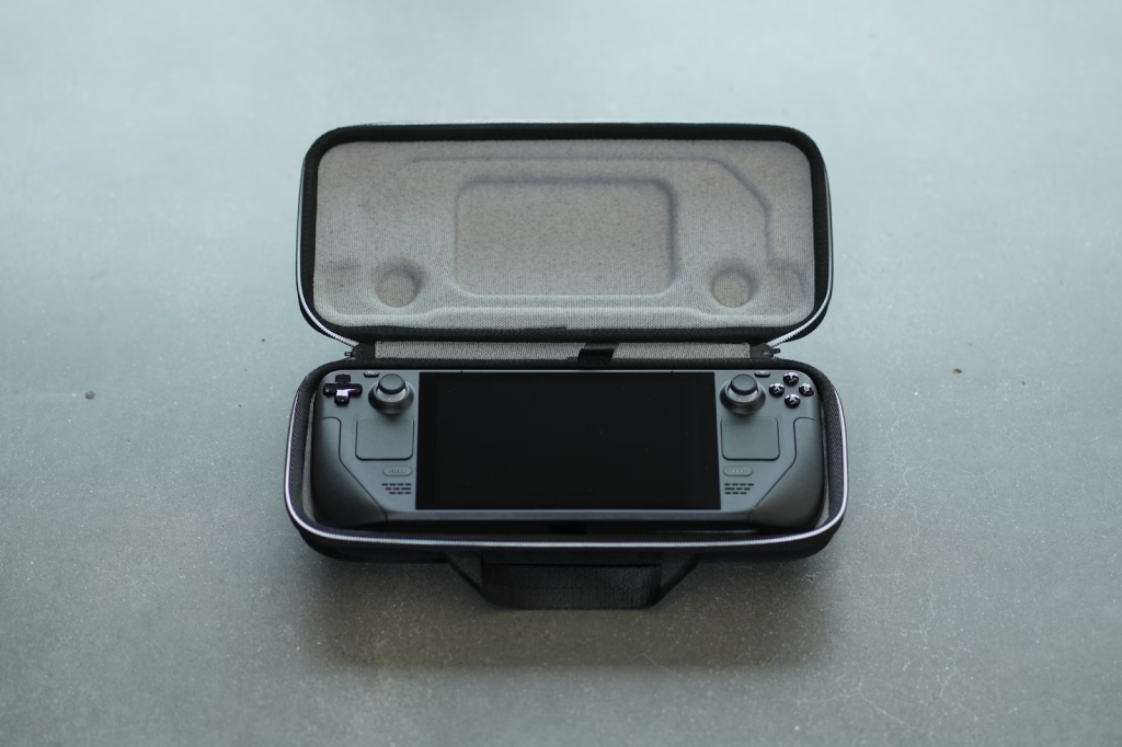 Steam Deck 512 GB carrying case