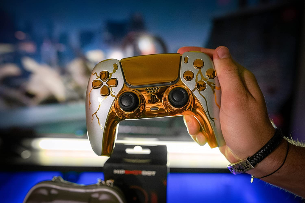 Golden Dragon PS5 Controller